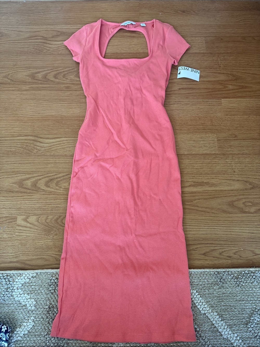 Nine West Coral Short-Sleeve Maxi Dress with Square Neckline